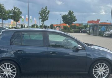 VW Golf 218.000 km 4.900 &euro; Augsburg 86179