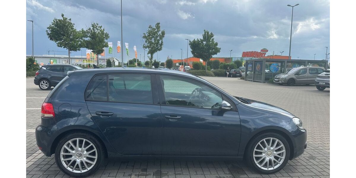 VW Golf 218.000 km 4.900 &euro; Augsburg 86179