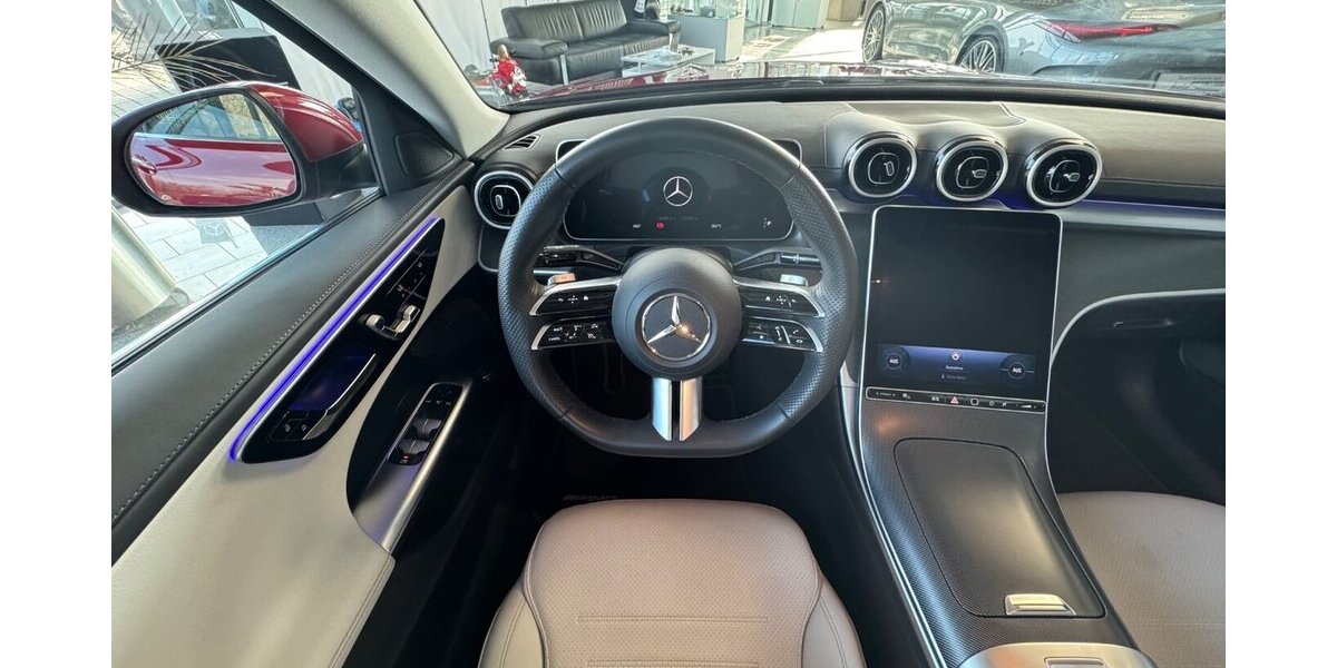 Mercedes-Benz C 200 4-Matic AMG +MBUX+DIGITAL LIGHT+Memory AMG L 15.900 km 42.800 &euro; Westendorf 86707
