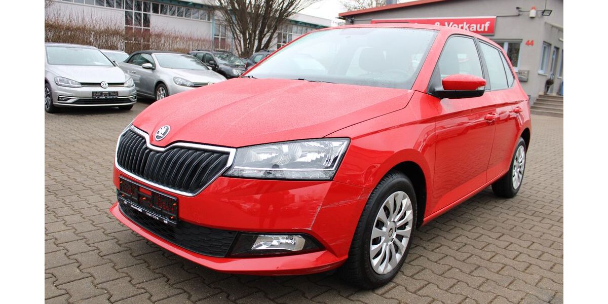 Skoda Fabia 83.402 km 10.990 &euro; Augsburg 86165