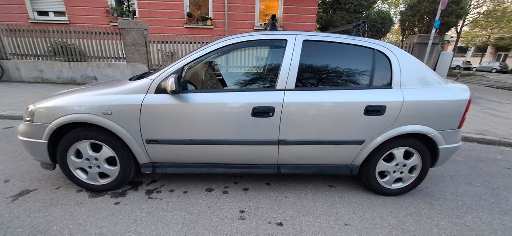 Opel Astra 78.414 km 3.340 &euro; Augsburg 86161