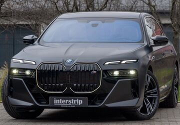 BMW M760 9.900 km 127.490 &euro; Langweid am Lech 86462