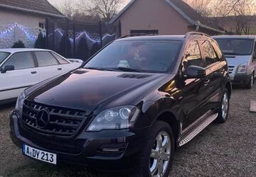 Mercedes-Benz ML 350 184.000 km 22.000 &euro; Augsburg 86154