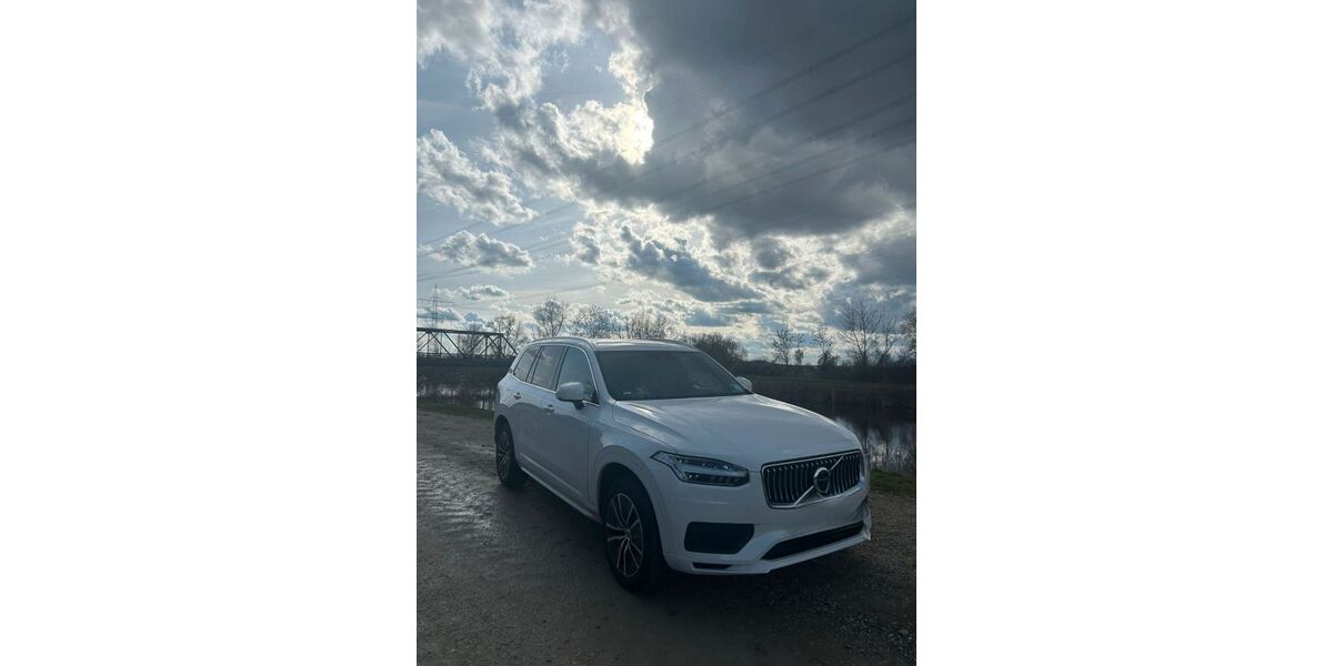 Volvo XC90 102.000 km 34.200 &euro; Meitingen 86405