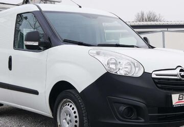 Opel Combo 82.900 km 7.990 &euro; Königsbrunn 86343