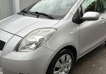 Toyota Yaris 145.600 km 3.490 &euro; Augsburg 86154