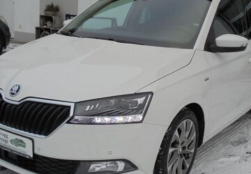 Skoda Fabia 72.672 km 13.990 &euro; Fischach- Siegertshofen 86850