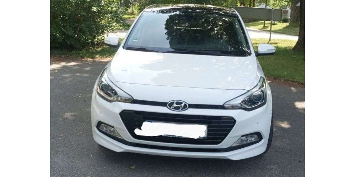 Hyundai i20 100.107 km 10.300 &euro; Untermeitingen 86836