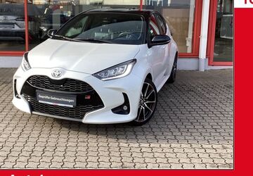 Toyota Yaris 25.990 km 23.280 &euro; Augsburg-Lechhausen 86165