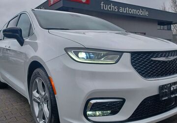 Chrysler Pacifica 7.643 km 50.490 &euro; Augsburg 86165