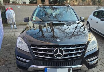 Mercedes-Benz ML 350 275.500 km 16.900 &euro; Augsburg 86153