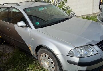 VW Passat Variant 317.600 km 600 &euro; Augsburg 86165