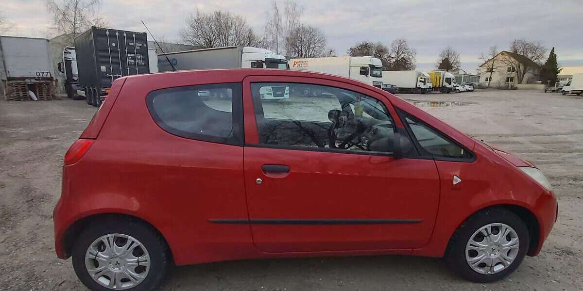 Mitsubishi Colt 197.000 km 1.350 &euro; Augsburg 86156