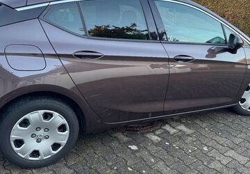 Opel Astra 113.500 km 10.100 &euro; Graben 86836