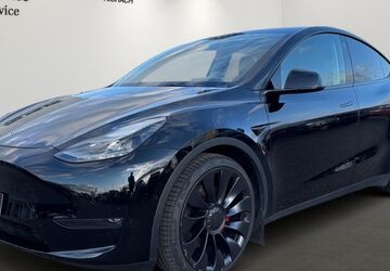 Tesla Model Y 63.900 km 35.900 &euro; Aichach 86551