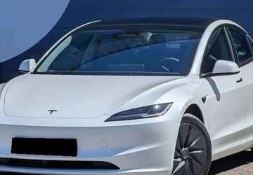 Tesla Model 3 7.568 km 28.000 &euro; Langenneufnach 86863